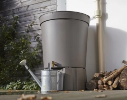 Récupérateur d'eau aérien GARANTIA cylindrique taupe , 300 l
