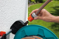 Dévidoir d'arrosage portable et mural 50 Classic équipé