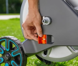 Dévidoir sur roues AquaRoll M Metal équipé