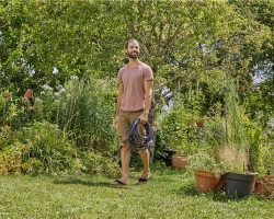 Kit tuyau Liano™Life 30m, Ø 13mm + pièces GARDENA System - léger et résistant