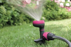 Arrosseur circulaire 4 zones MINI DRIVER sur piquet - Rose