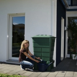 Cuve à eau rectangulaire 300L verte - couvercle et robinet PE inclus