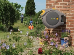 Dévidoir AutoReel mural avec système d'enroulement automatique et tuyau de 40m