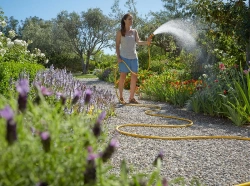 Tuyau d’arrosage Ultraflex anti torsion 40 % PVC recyclé 25 mm 7 m jaune gris